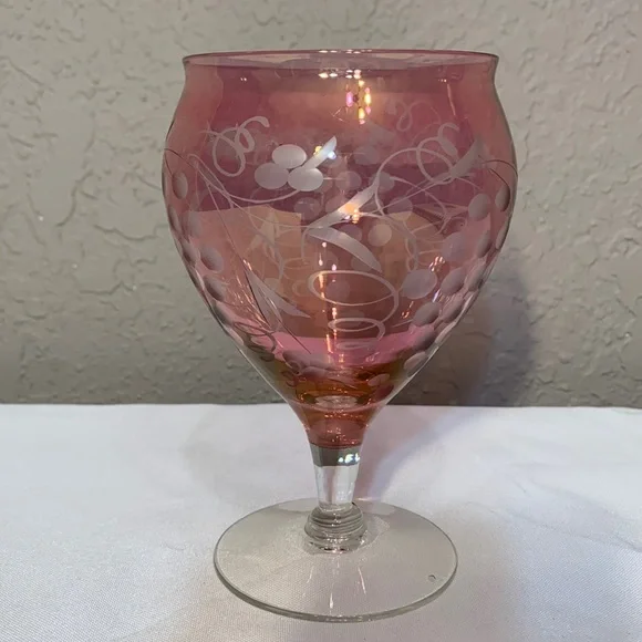 Vintage Wine Glass Globe Pink Clear Glass With Grapes - Picture 1 of 3
